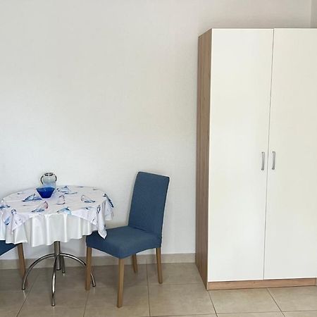 Apartmani Vela Makarska Eksteriør billede