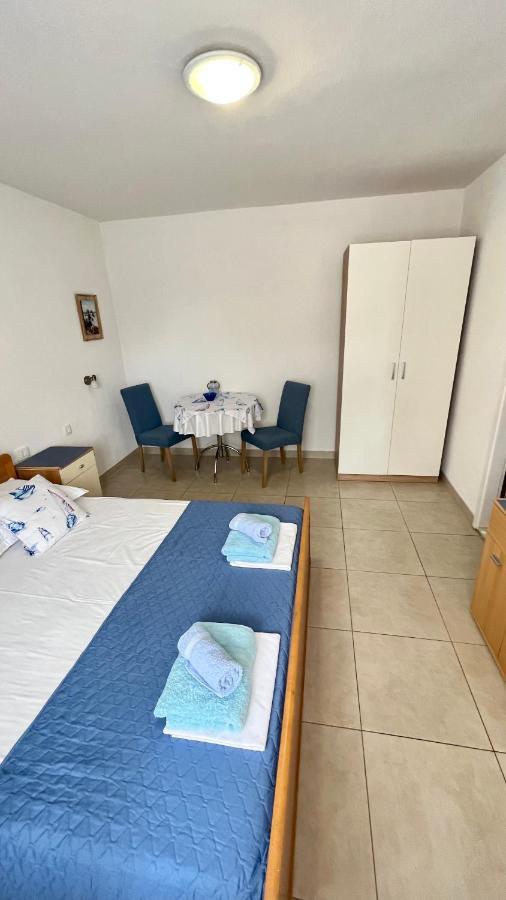 Apartmani Vela Makarska Eksteriør billede